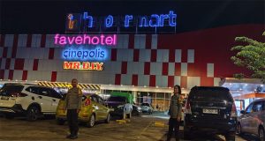 Personel Pos Pam Ops Ketupat Kapuas 2026 Tingkatkan Pengamanan di City Mall Ketapang