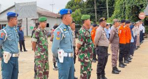 Kasat Samapta Polres Ketapang Hadiri Apel Penutupan Posko Terpadu Angkutan Udara Lebaran 2026