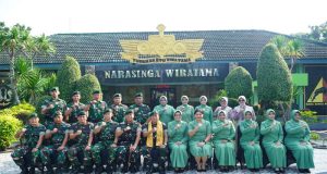 Panglima Kunjungi Yonkav 8