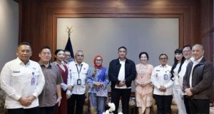 Sosialisasi GERMAS: Ade Rezki Pratama Tekankan Pentingnya Jaminan Kesehatan dan Pola Hidup Sehat di Bukittinggi
